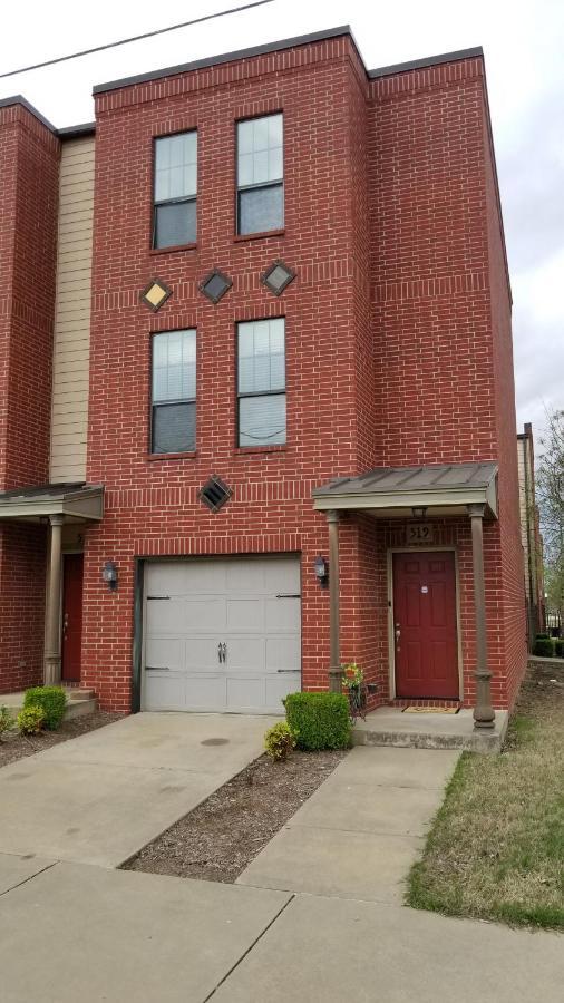 Old Fort Loft King & Queen Suites Nearest Accomodation To Marshals Museum Power Your Ev For Free! フォートスミス エクステリア 写真