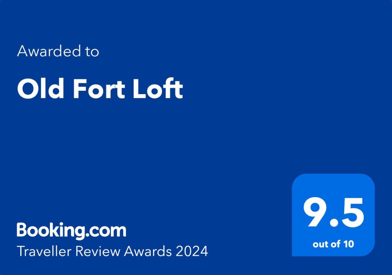 Old Fort Loft King & Queen Suites Nearest Accomodation To Marshals Museum Power Your Ev For Free! フォートスミス エクステリア 写真